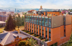 هتل رامادا (ramada by wyndham tbilisi old city) تفلیس