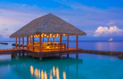 هتل کورومبا مالدیو Kurumba Maldives Male
